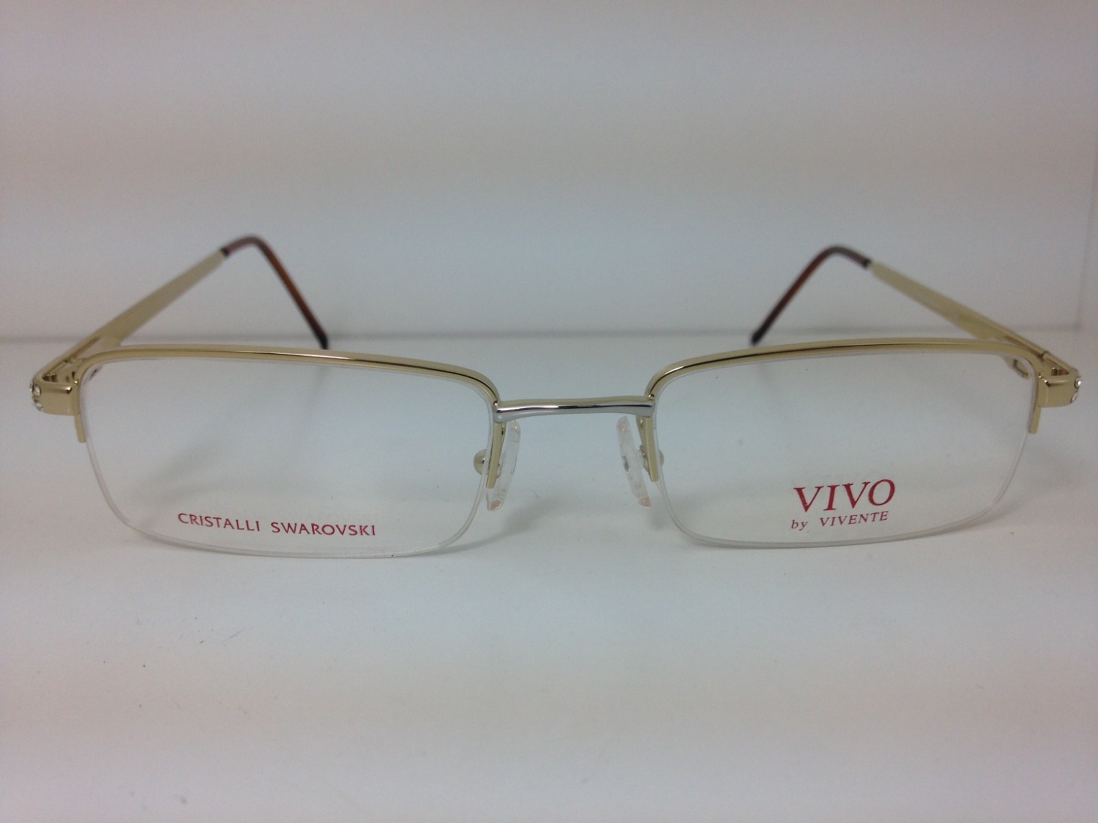 (MAC NY) VIVO 33-05